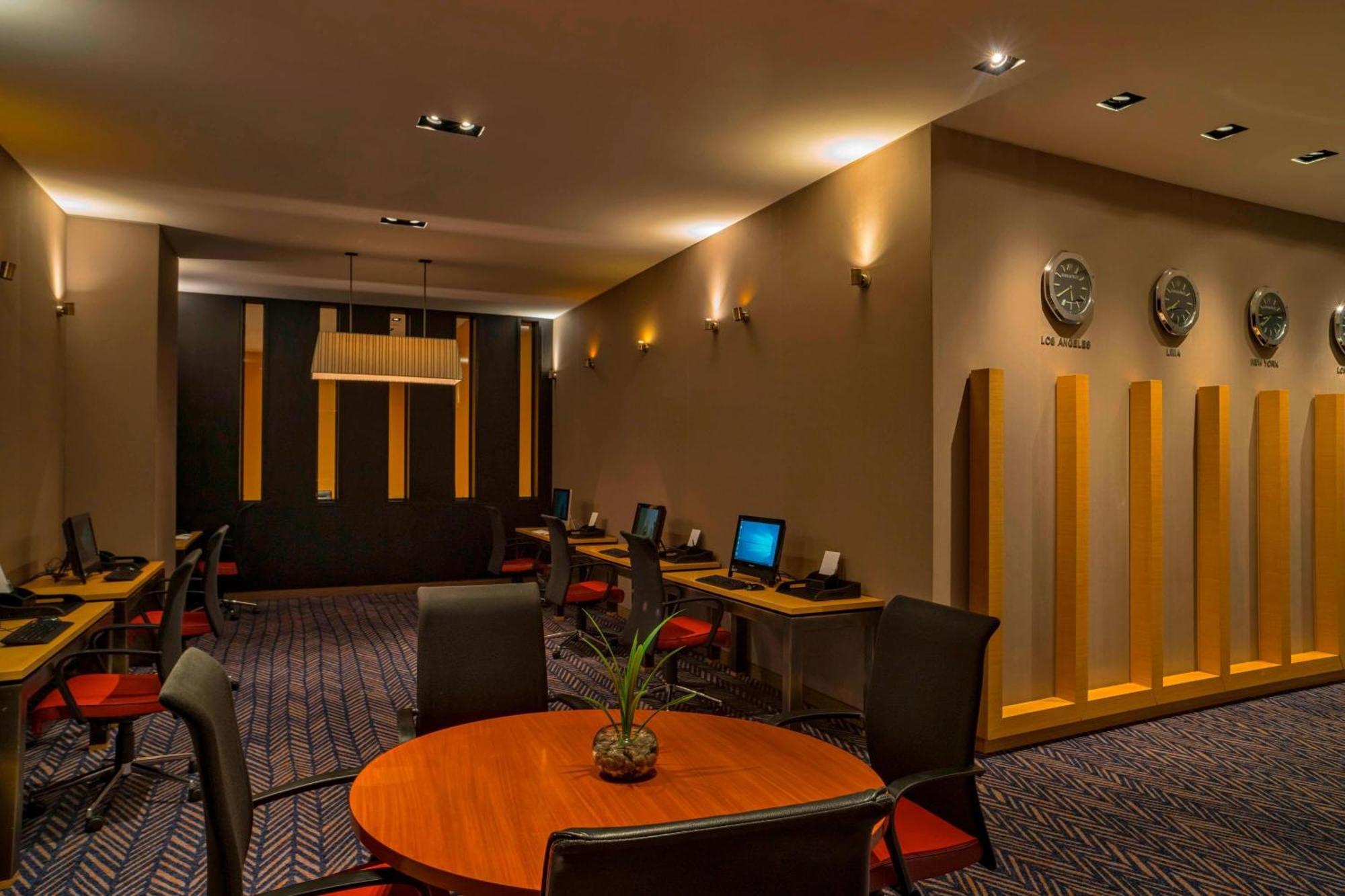 The Westin Lima Hotel & Convention Center Dış mekan fotoğraf