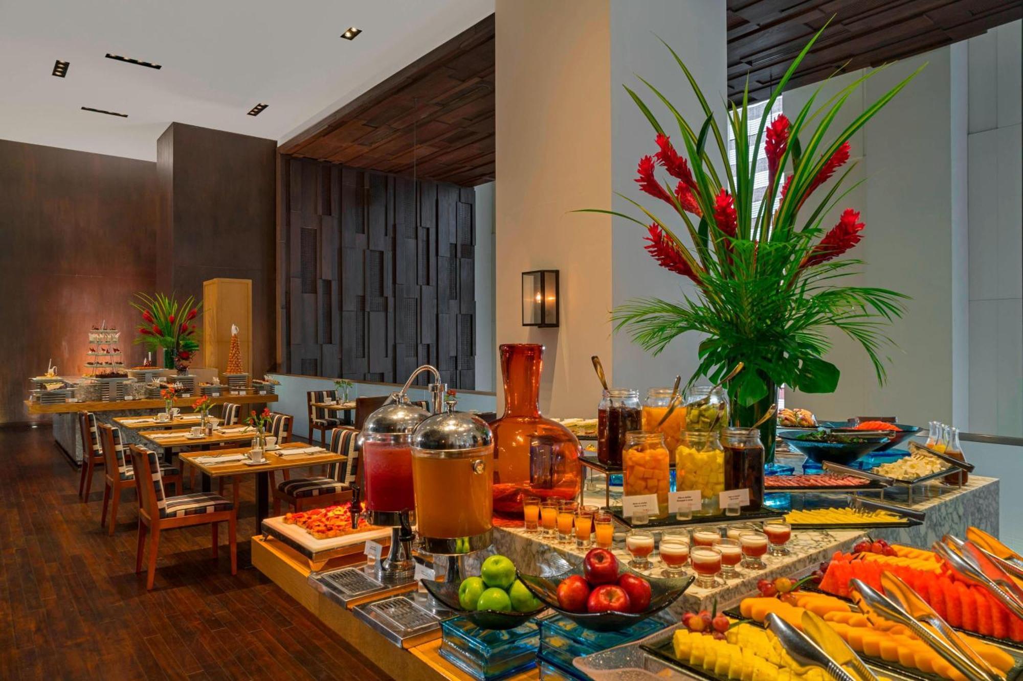 The Westin Lima Hotel & Convention Center Dış mekan fotoğraf